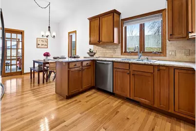 1831 E Sylvan Avenue, Appleton, WI 54915 - Photo 2