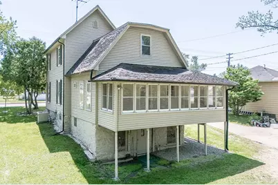 211 E Wolf River Avenue, New London, WI 54961 - Photo 44