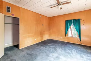 211 E Wolf River Ave, New London, WI 54961 - Photo 38