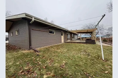 2414 Lina Lane, Green Bay, WI 54304 - Photo 8