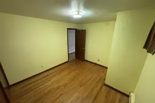 2414 Lina Ln, Green Bay, WI 54304 - Photo 18