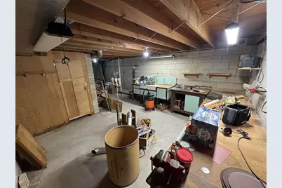 2414 Lina Lane, Green Bay, WI 54304 - Photo 34