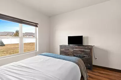 517 Pebblestone Circle, Hobart, WI 54155 - Photo 32