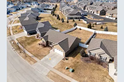 517 Pebblestone Circle, Hobart, WI 54155 - Photo 52