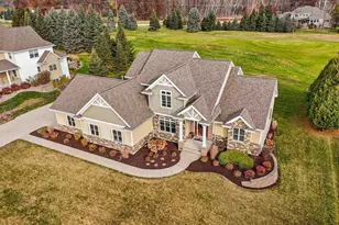 1336 S Sedona Cir, Oneida, WI 54155 - Photo 4