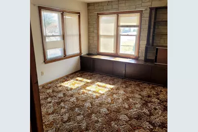 1947 Minnesota Street, Oshkosh, WI 54902 - Photo 6