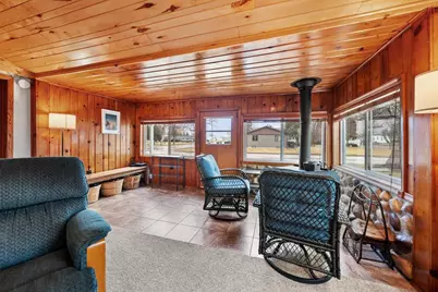 104 N 3rd Avenue, Winneconne, WI 54986 - Photo 12