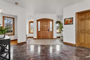 3220 Old Orchard Ln, Oshkosh, WI 54902 - Photo 6