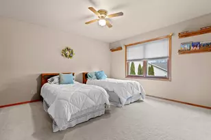 1955 W Baraboo Cir, De Pere, WI 54115 - Photo 18