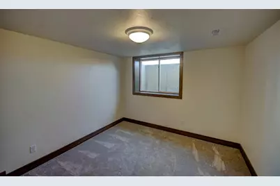 1594 Sage Crossing, Oshkosh, WI 54904 - Photo 38