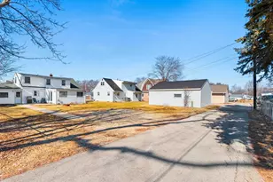 115 S Washington St, De Pere, WI 54115 - Photo 42