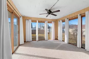 138 Hazel St, Neenah, WI 54956 - Photo 18