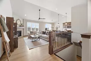 2875 E Turquoise Ln, Appleton, WI 54913 - Photo 4