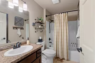 345 Crosswinds Ln, Green Bay, WI 54311 - Photo 28