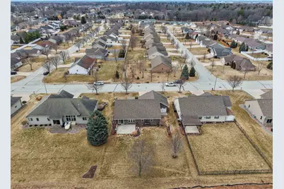 345 Crosswinds Lane, Green Bay, WI 54311 - Photo 56