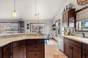 345 Crosswinds Ln, Green Bay, WI 54311 - Photo 20