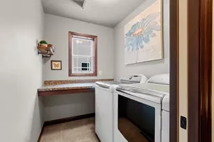 345 Crosswinds Ln, Green Bay, WI 54311 - Photo 34