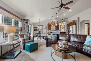 345 Crosswinds Ln, Green Bay, WI 54311 - Photo 12