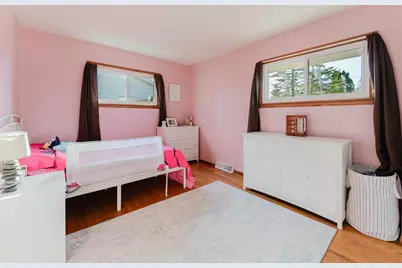 1425 W 3rd Avenue, Oshkosh, WI 54902 - Photo 14