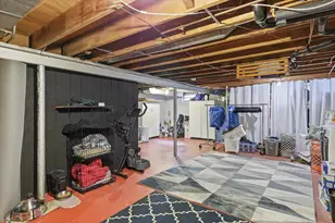 2526 S Webster Ave, Green Bay, WI 54301 - Photo 16