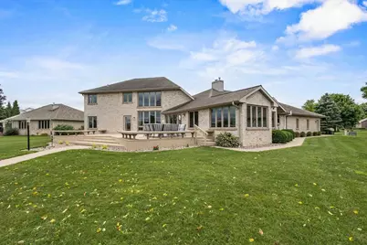 2516 Van Rite Court, Green Bay, WI 54301 - Photo 2