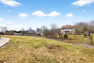 2425 Royal Bay Ridge Rd, New Franken, WI 54229 - Photo 42