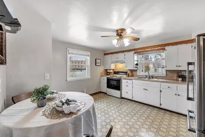 1267 Roscoe Street, Green Bay, WI 54304 - Photo 6