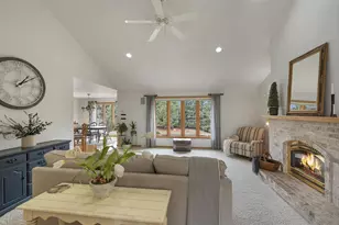 3670 Copper Oak Cir, Green Bay, WI 54313 - Photo 2