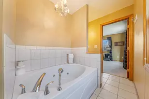 2190 Carleton Ave, Appleton, WI 54915 - Photo 34