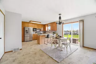N9678 Hopfensperger Rd, Appleton, WI 54915 - Photo 6