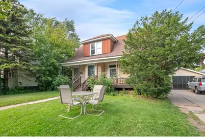 828 Mather Street, Green Bay, WI 54303 - Photo 2