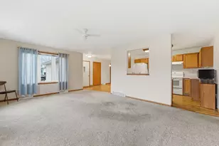 1399 W South Park Ave, Oshkosh, WI 54902 - Photo 6