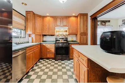 303 E Main Street, Wautoma, WI 54982 - Photo 10