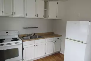 1001 8th St, Green Bay, WI 54304 - Photo 4