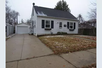 1001 8th Street, Green Bay, WI 54304 - Photo 1