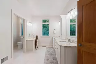 2920 Parkwood Dr, Green Bay, WI 54313 - Photo 38