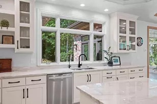 2920 Parkwood Dr, Green Bay, WI 54313 - Photo 16