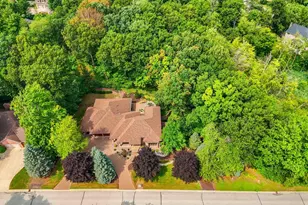 2920 Parkwood Dr, Green Bay, WI 54313 - Photo 88