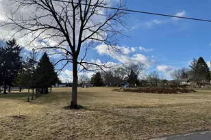 515 Sacramento St, Berlin, WI 54923 - Photo 8