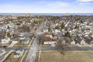 2111 Hamilton St, Manitowoc, WI 54220 - Photo 58