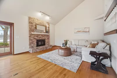 160 Captains Court, Winneconne, WI 54986 - Photo 4