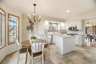 160 Captains Ct, Winneconne, WI 54986 - Photo 10