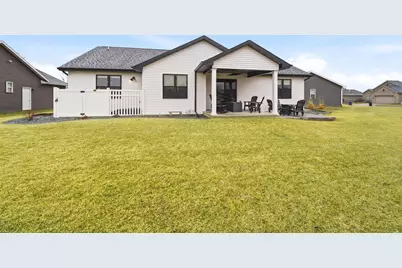 2215 E Honeygold Court, Appleton, WI 54913 - Photo 30