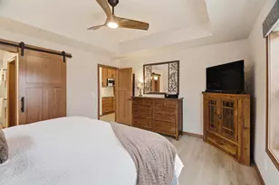 2215 E Honeygold Ct, Appleton, WI 54913 - Photo 16