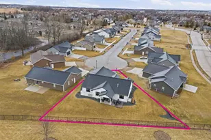 2215 E Honeygold Ct, Appleton, WI 54913 - Photo 34