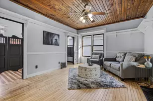 303 E McKinley St, Appleton, WI 54915 - Photo 8