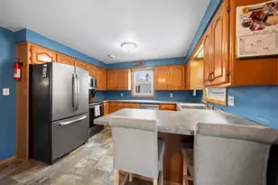 1014 Suydam St, Green Bay, WI 54301 - Photo 4