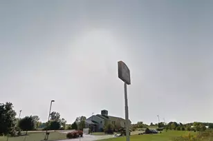 1515 Planeview Dr, Oshkosh, WI 54904 - Photo 1