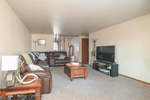 961 Alta St, Green Bay, WI 54313 - Photo 2