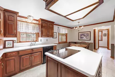 504 Somerset Drive, Green Bay, WI 54301 - Photo 12